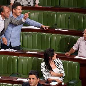 جدل واسع في البرلمان التونسي بسبب القانون الجديد