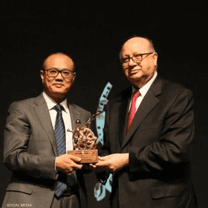 مخرج فيلم صوت الصمت الصيني يانغ يو في