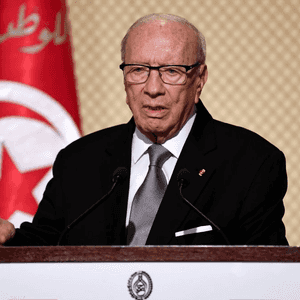 المشروع عرض على الرئيس التونسي