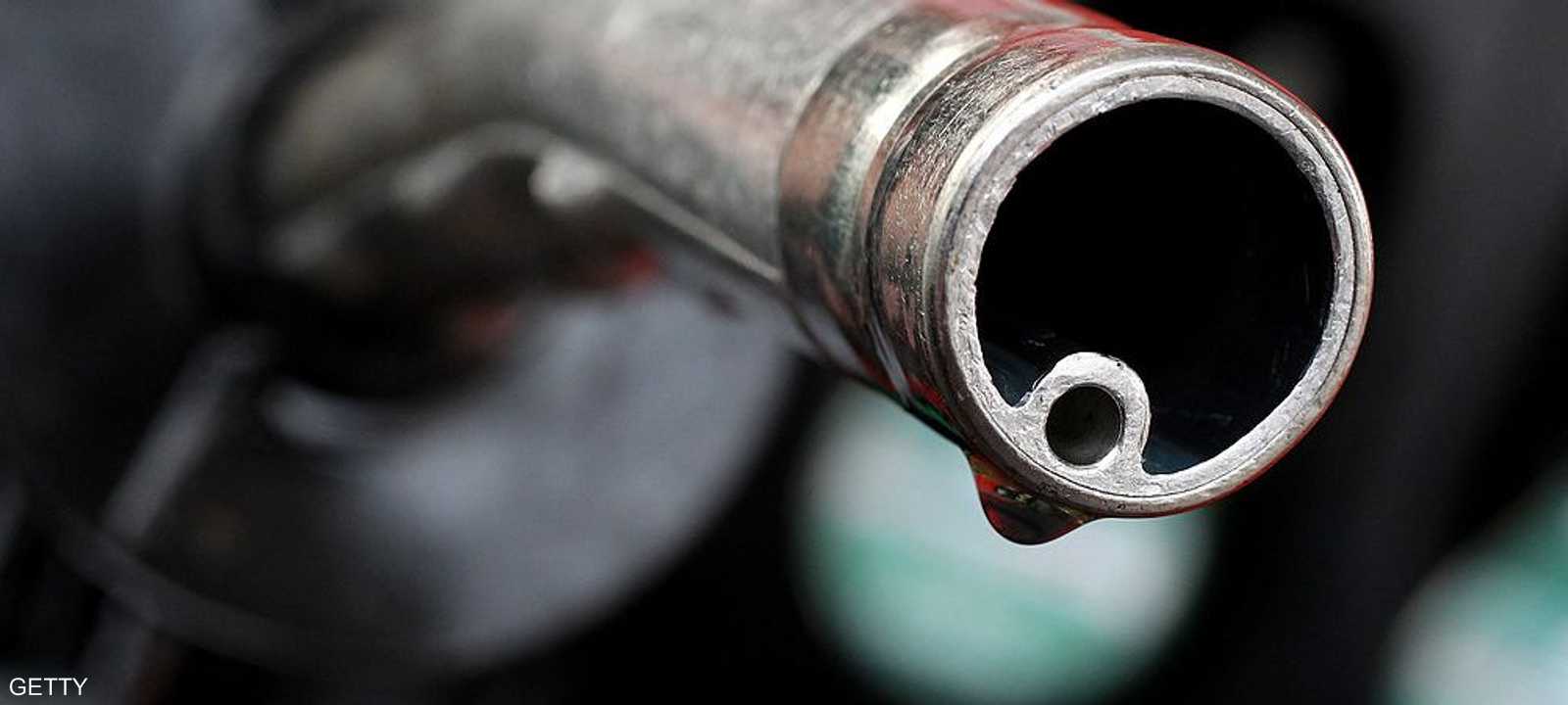 انخفاض مخزونات البنزين رفعت بالأسعار