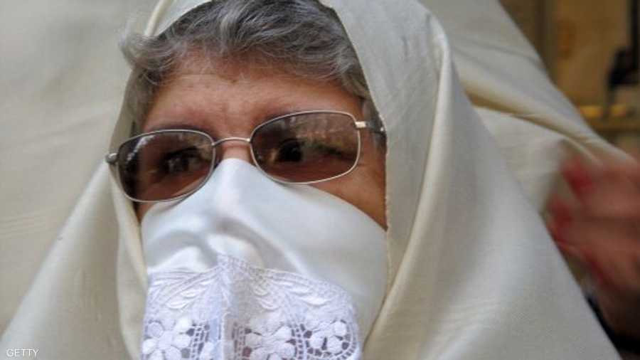 الحايك واللثام كانا زي للمرأة الجزائرية في السابق