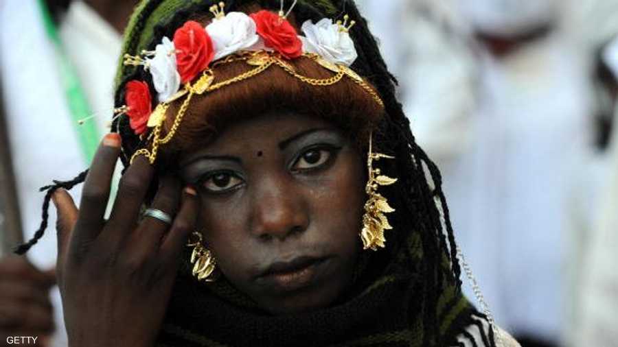 الطوارق في الجزائر متشبثون بثقافتهم المحلية