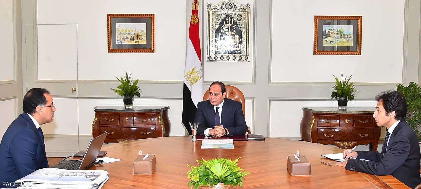 السيسي خلال لقائه وزير الإسكان