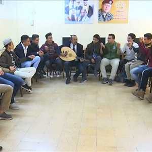 معلم أردني يستخدم الموسيقى لتعليم طلابه