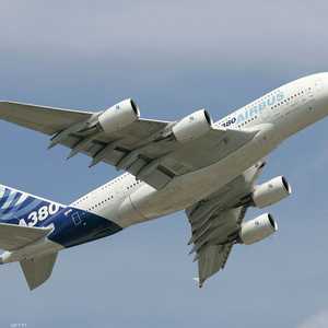الطائرة A380 العملاقة