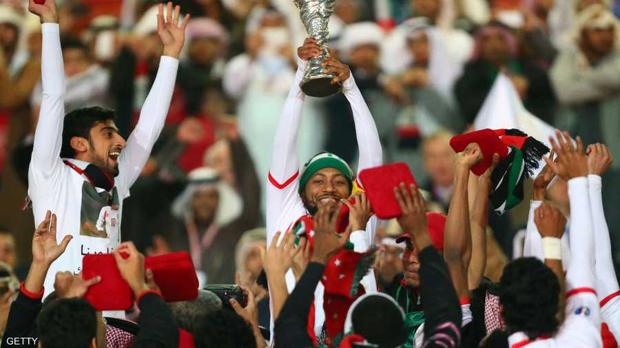 أما لقب الإمارات الأول فكان عام 2007 على أرضها