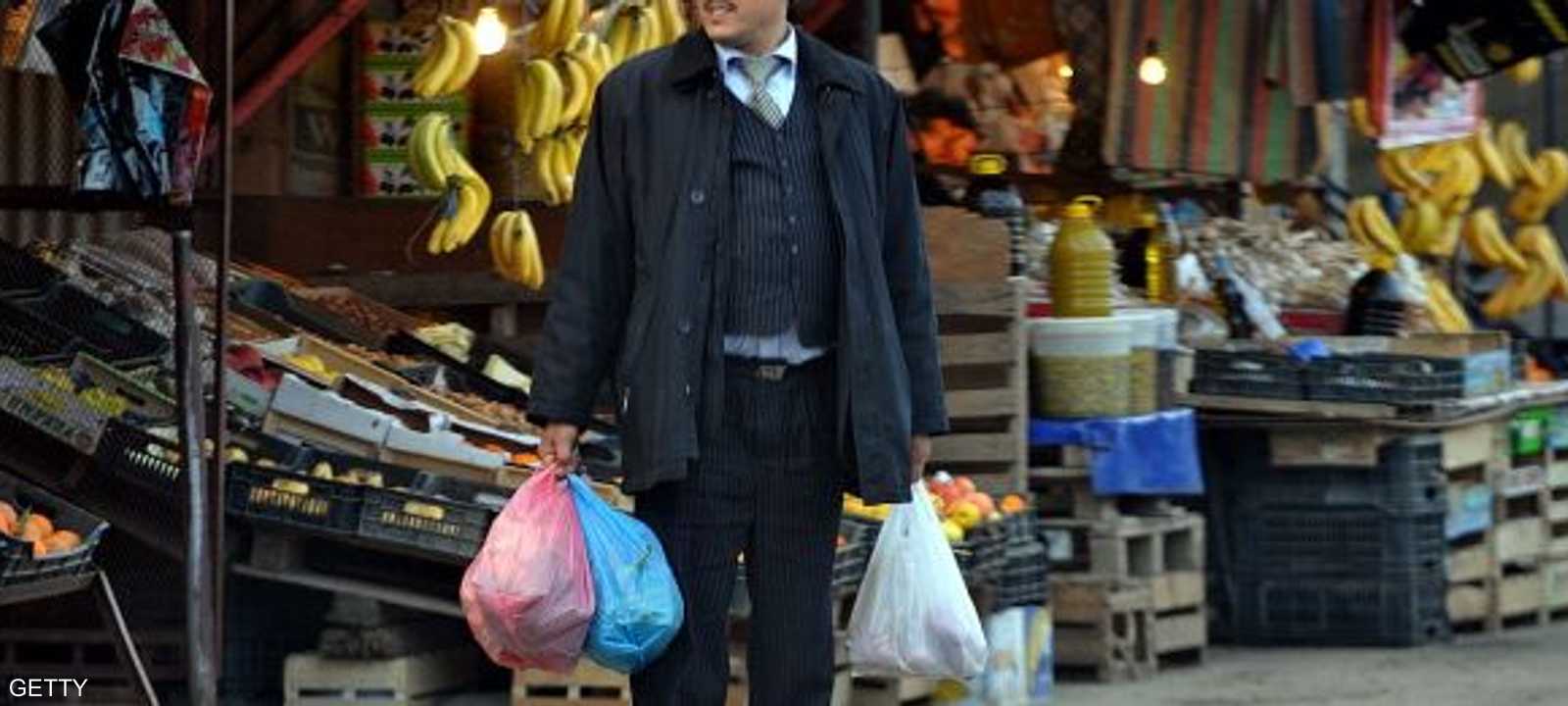 فرضت الجزائر ضرائب على المنتجات التي سيسمح باستيرادها