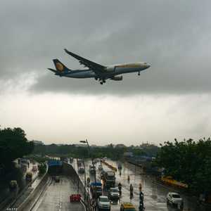 الطياران تركا المقصورة لفترة بسبب شجار بينهما