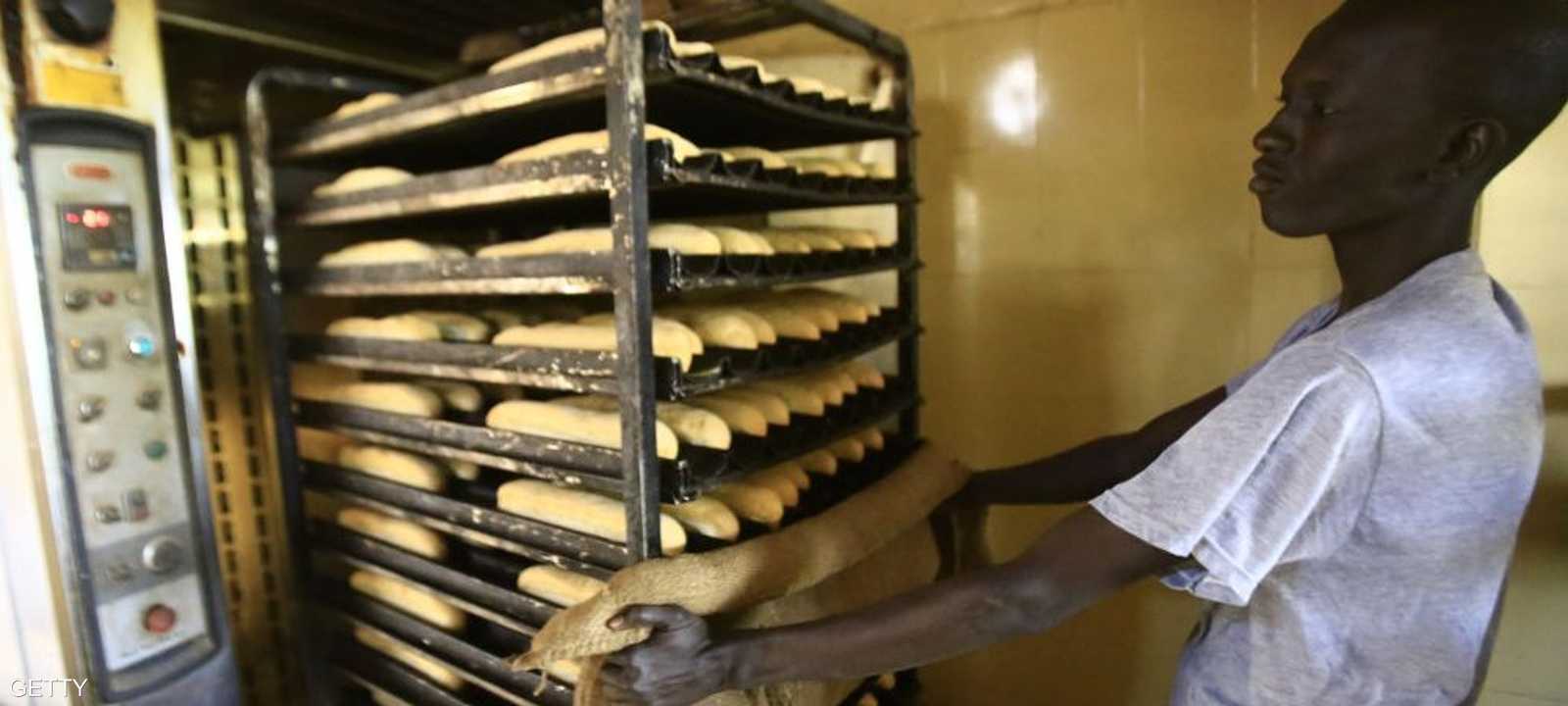 سعر الرغيف وصل إلى الضعف