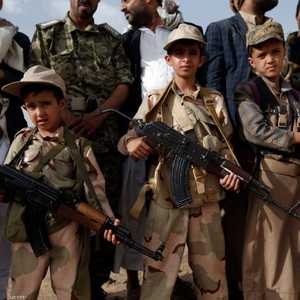 الحوثيون زجوا بأطفال اليمن إلى جبهات القتال