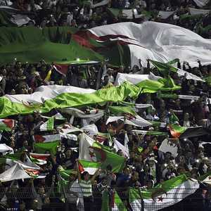 اتحاد الكرة الجزائري يسعى لحماية الأندية من العقوبات