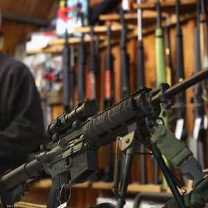 إحدى محلات بيع الأسلحة في الولايات المتحدة الأميركية