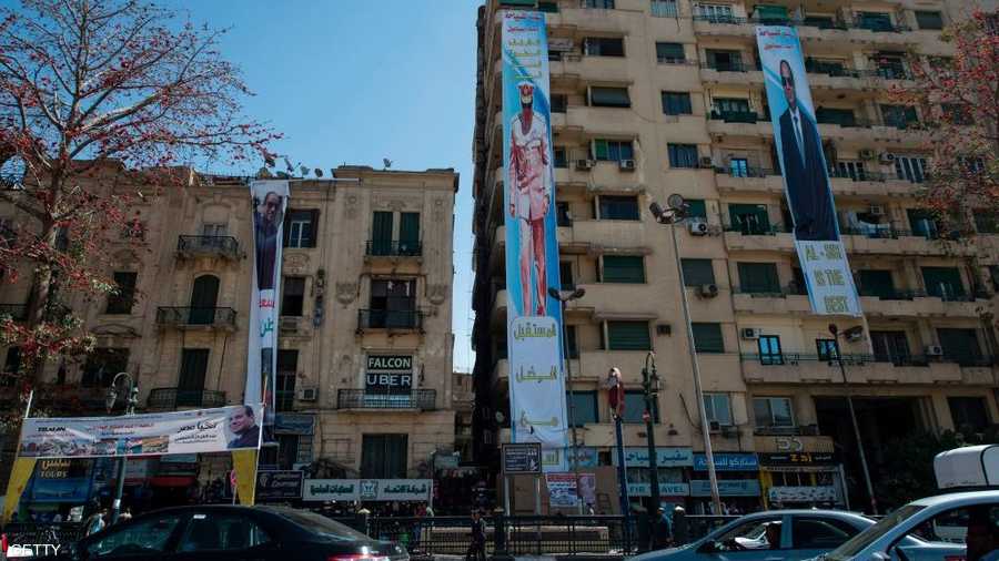 .. وعلى البنايات