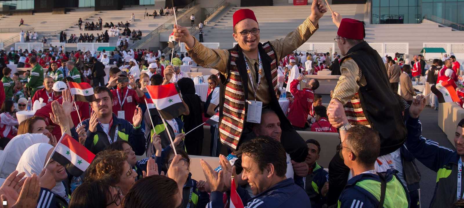 شارك أكثر من ألف رياضي من 32 دولة في الأولمبياد