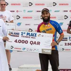 مبارك العجي خلال تكريمه.