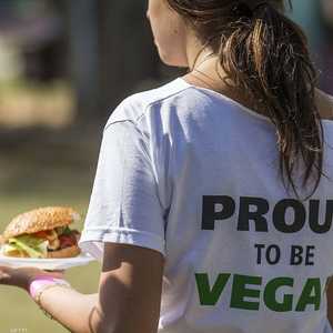 النباتيون يضرون البيئة أكثر من مستهلكي اللحوم