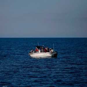 قارب يحمل مهاجرين في البحر المتوسط (أرشيف)