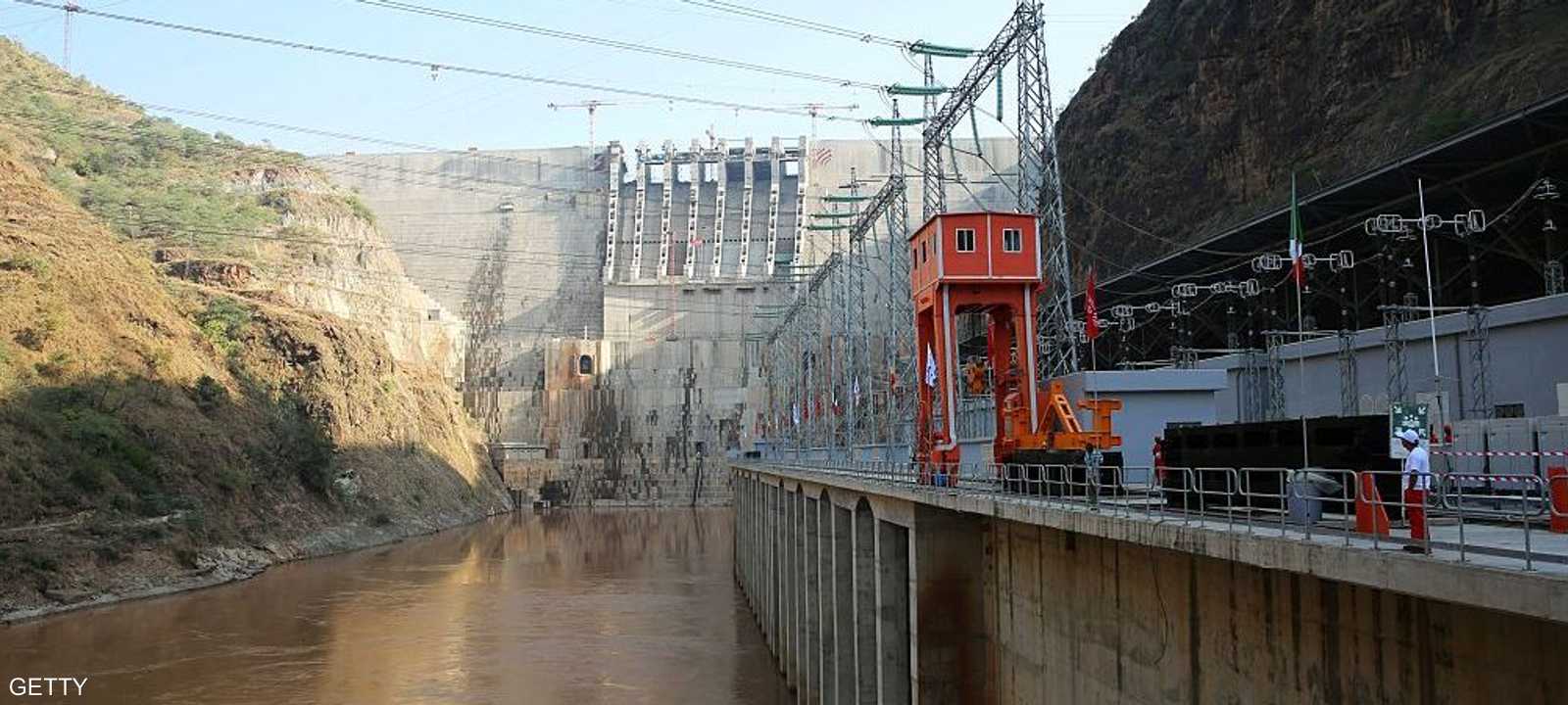 العديد من المناطق عانت من دون كهرباء بسبب العطل الفني