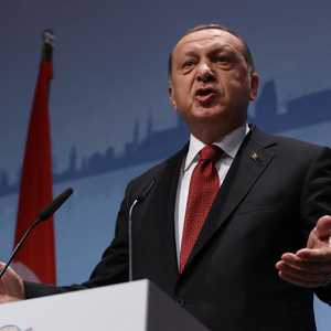 أردوغان روّج لفقاعة اقتصادية انفجرت بعد سنوات