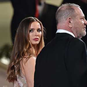 تشابمان مع زوجها السابق واينستين