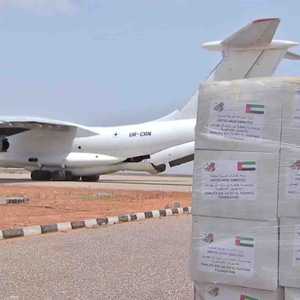 تحمل الطائرة 40 طنا من المساعدات الإنسانية والإغاثية