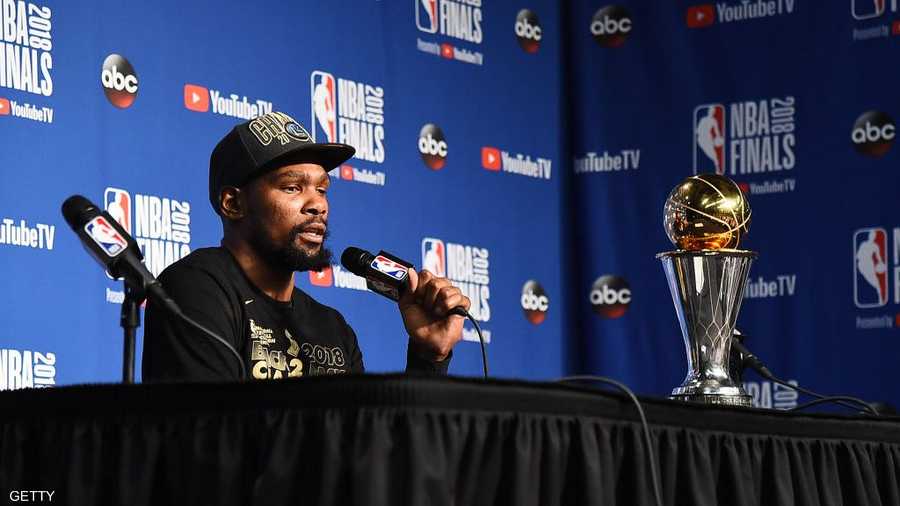 مع جائزة أفضل لاعب في النهائيات