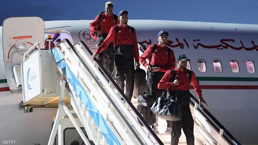لاعبو المنتخب المغرب عند وصولهم إلى روسيا
