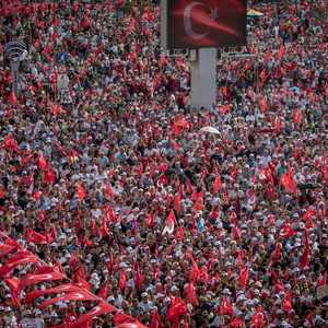 تجمع حاشد في إزمير للمعارضة التركية