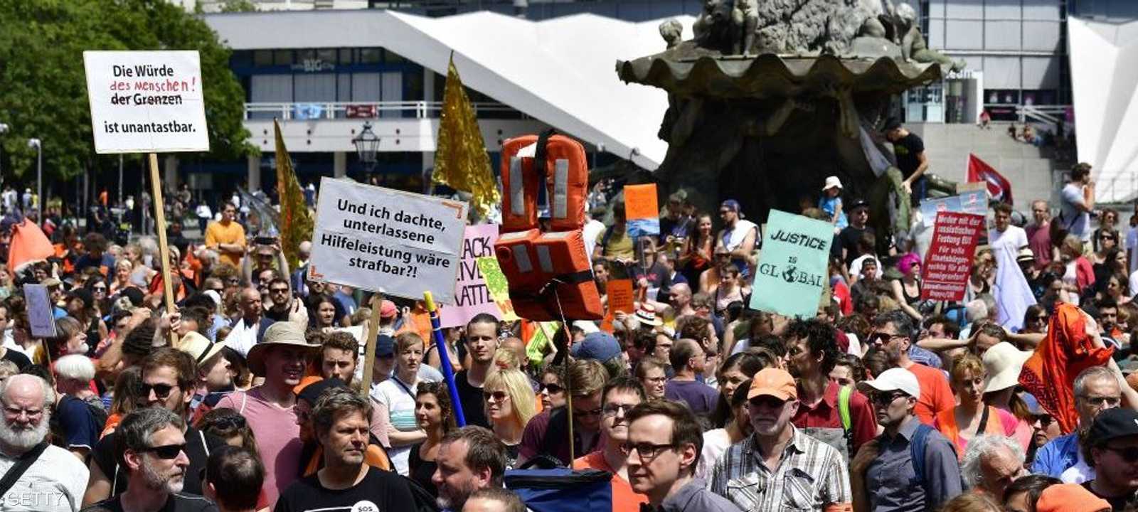 تظاهرة في برلين مؤيدة للاجئين والمهاجرين