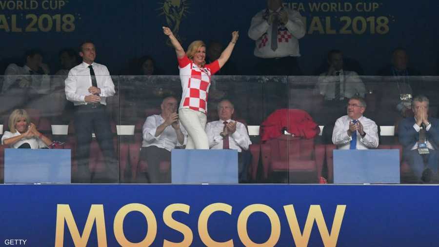 رئيسة كرواتيا في لقطة معبرة