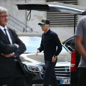 أوزيل أعلن الاعتزال دوليا.