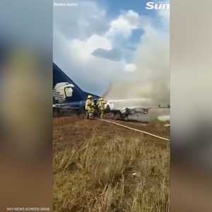 سقوط طائرة ركاب مكسيكية