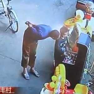 اختطاف طفل في وضح النهار