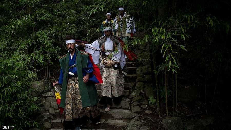 كانوا يختبرون السيوف على الجثث للتأكد من جودتها