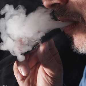 توفي مريض كان يستخدم السجائر الإلكترونية في الولايات المتحدة