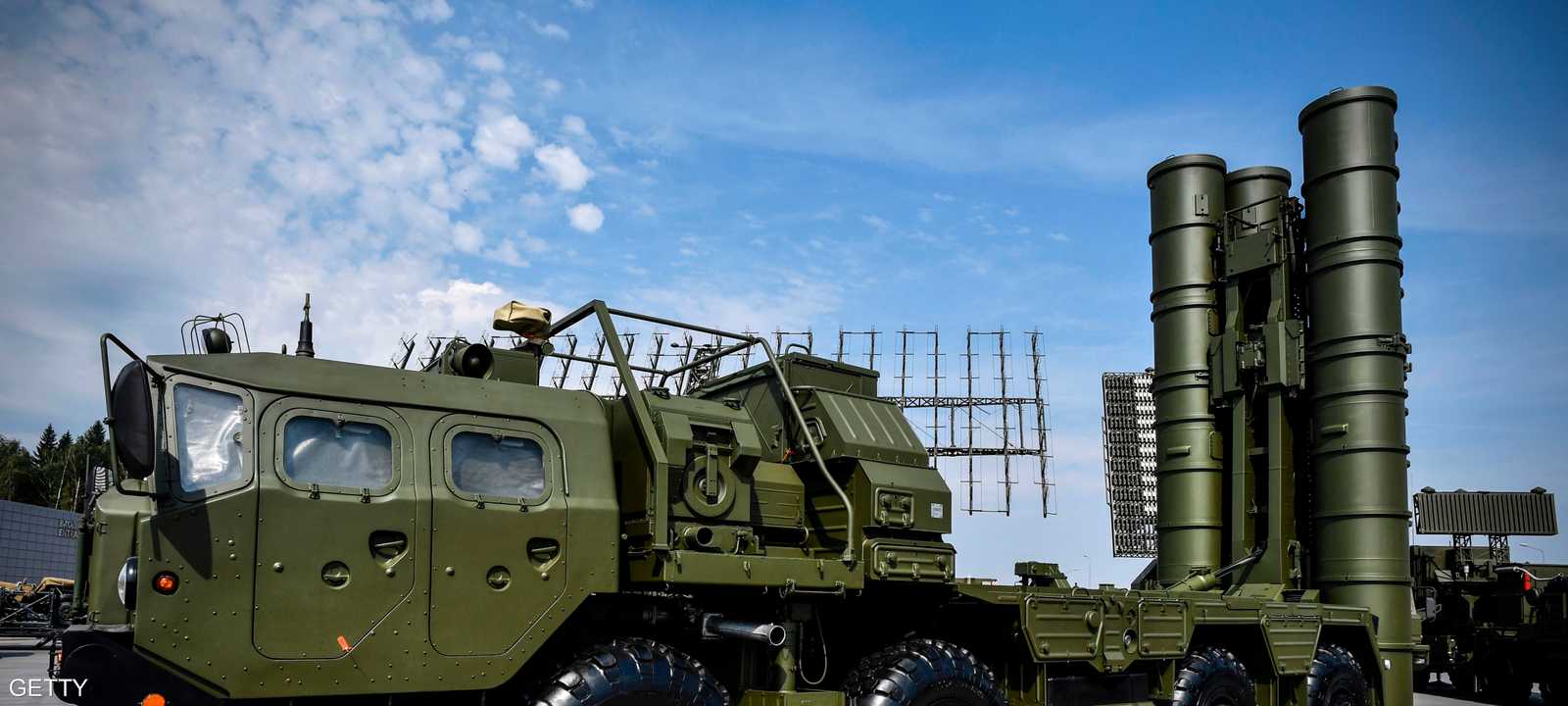 إحدى منظومات الدفاع الصاروخي S-400.