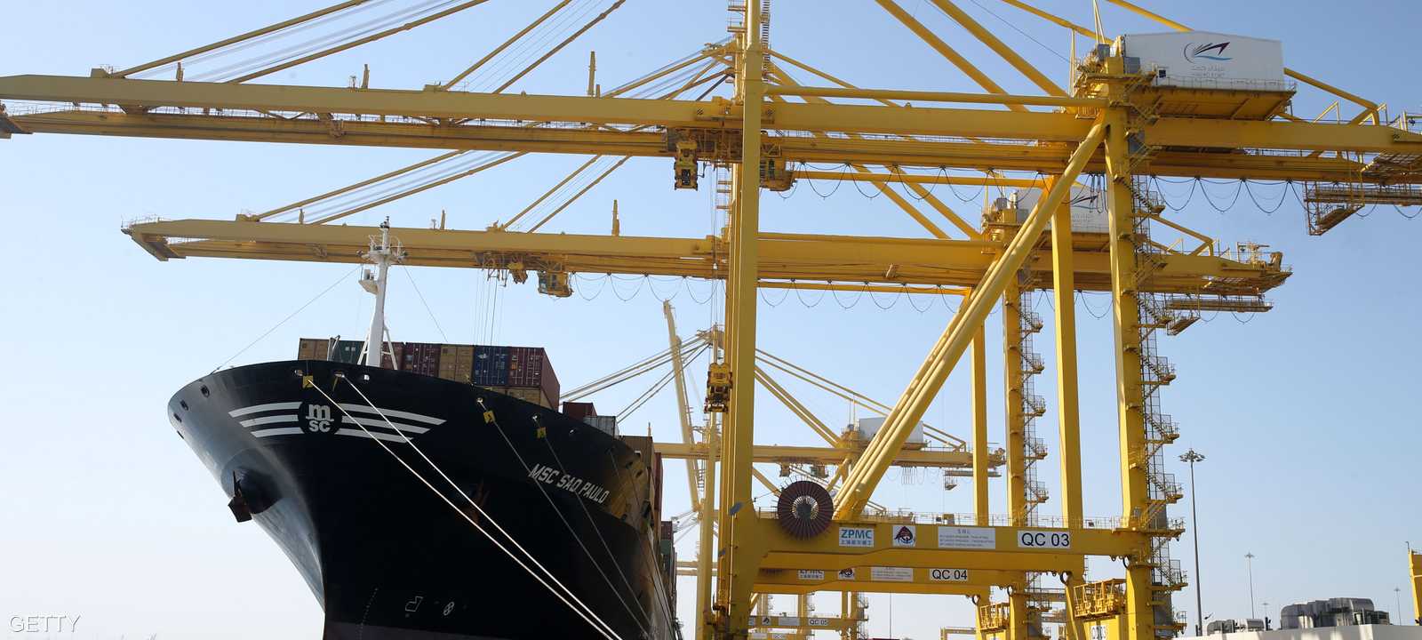 قطر طلبت زيادة حركة الملاحة بين ميناءي حمد وبوشهر