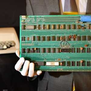 كمبيوتر أبل 1