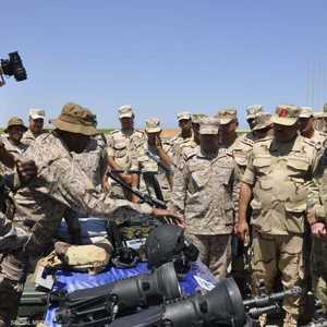 معرض للأسلحة بالتزامن مع انطلاق مناورات النجم الساطع