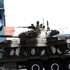 عرض عسكري في إيران