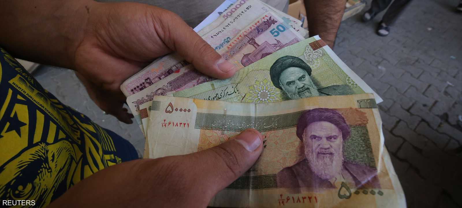 الريال الإيراني فقد 76 في المئة من قيمته خلال عام