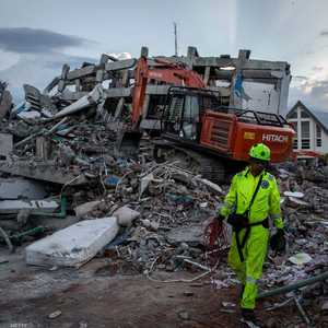 تسونامي مدمر أصاب إندونيسيا