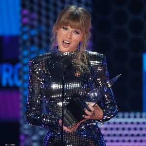 بعد دعوة نجمة البوب.. ناخبون أميركيون يقبلون على التسجيل