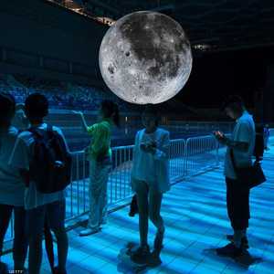 يتخوف البعض من تأثير ضوء القمر الصناعي سلبا على الحيوانات