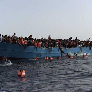 صورة أرشيفية لمهاجرين غير شرعيين في البحر المتوسط