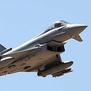 مقاتلة تابعة لتحالف دعم الشرعية