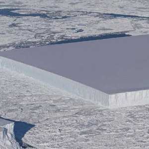 الجبل تم تصويره في القارة القطبية الجنوبية.