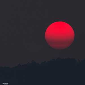 "قمر الصيادين" أو "القمر الدموي" يسطع في فصل الخريف