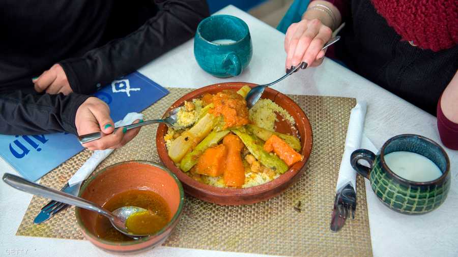 الكسكسي.. عنوان بارز للعراقة في المطبخ المغربي