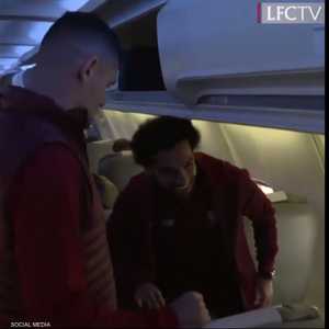 مزحة جديدة بين صلاح ولوفرين